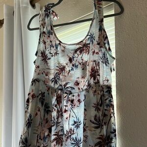 Torrid size 2 floral Hawaiian dress